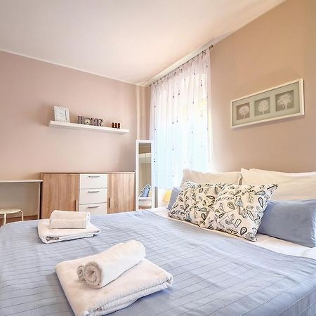E&E Apartment Arena With Free Private Parking Pula Ngoại thất bức ảnh